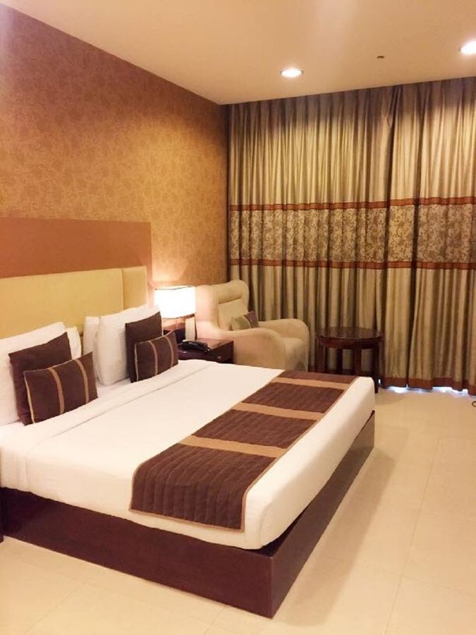 Hotel Vista New Delhi Extérieur photo